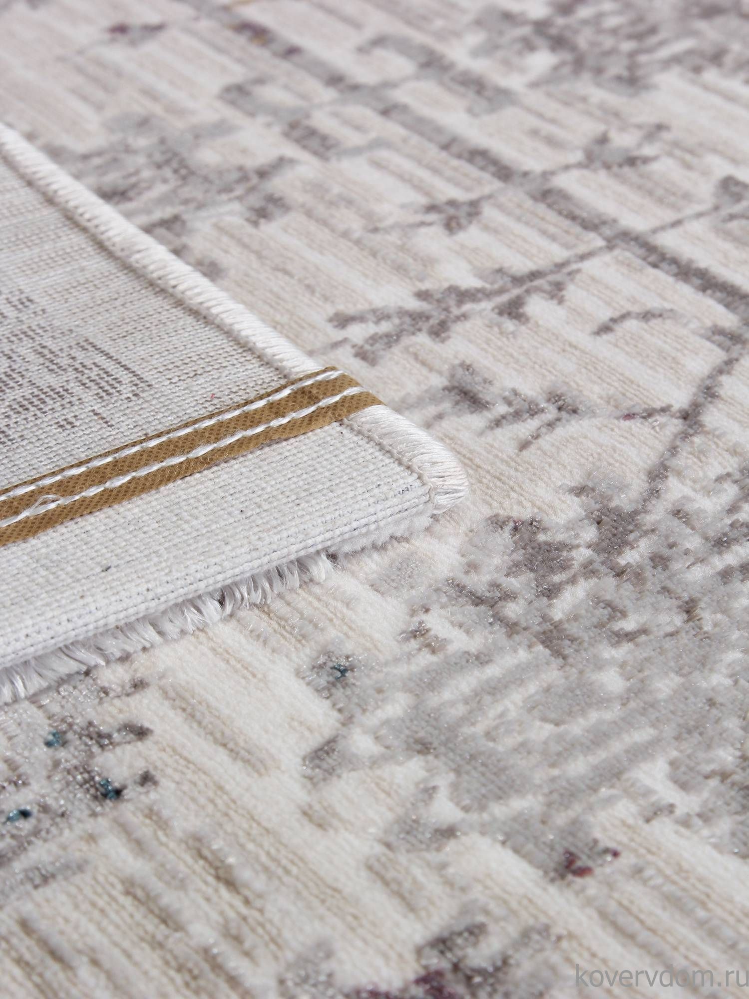 Ковер LILY 9308C S.WHITE / P.CREAM