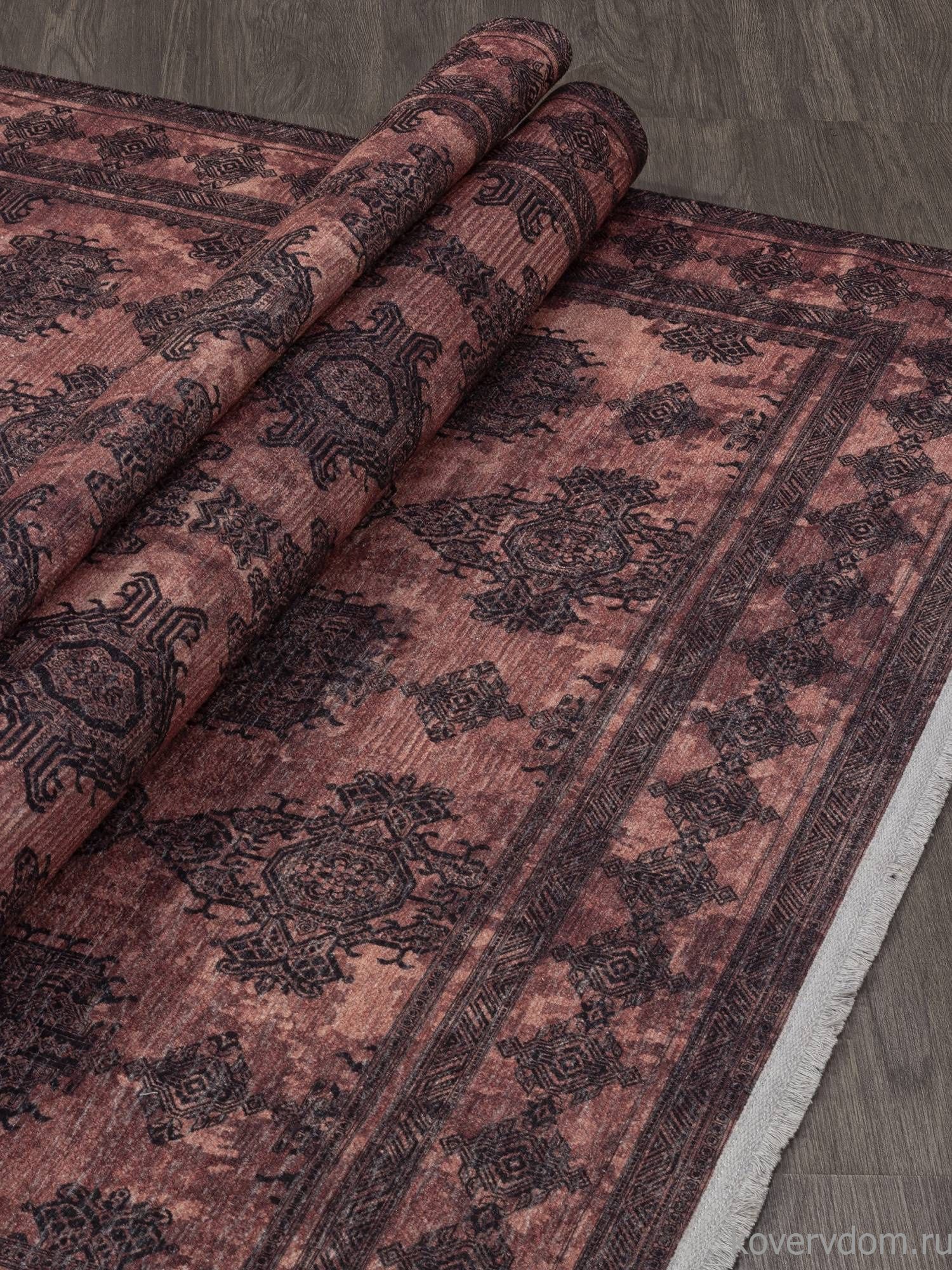 Ковер LOTUS AB028A RED / BLACK Ковер LOTUS AB028A RED / BLACK