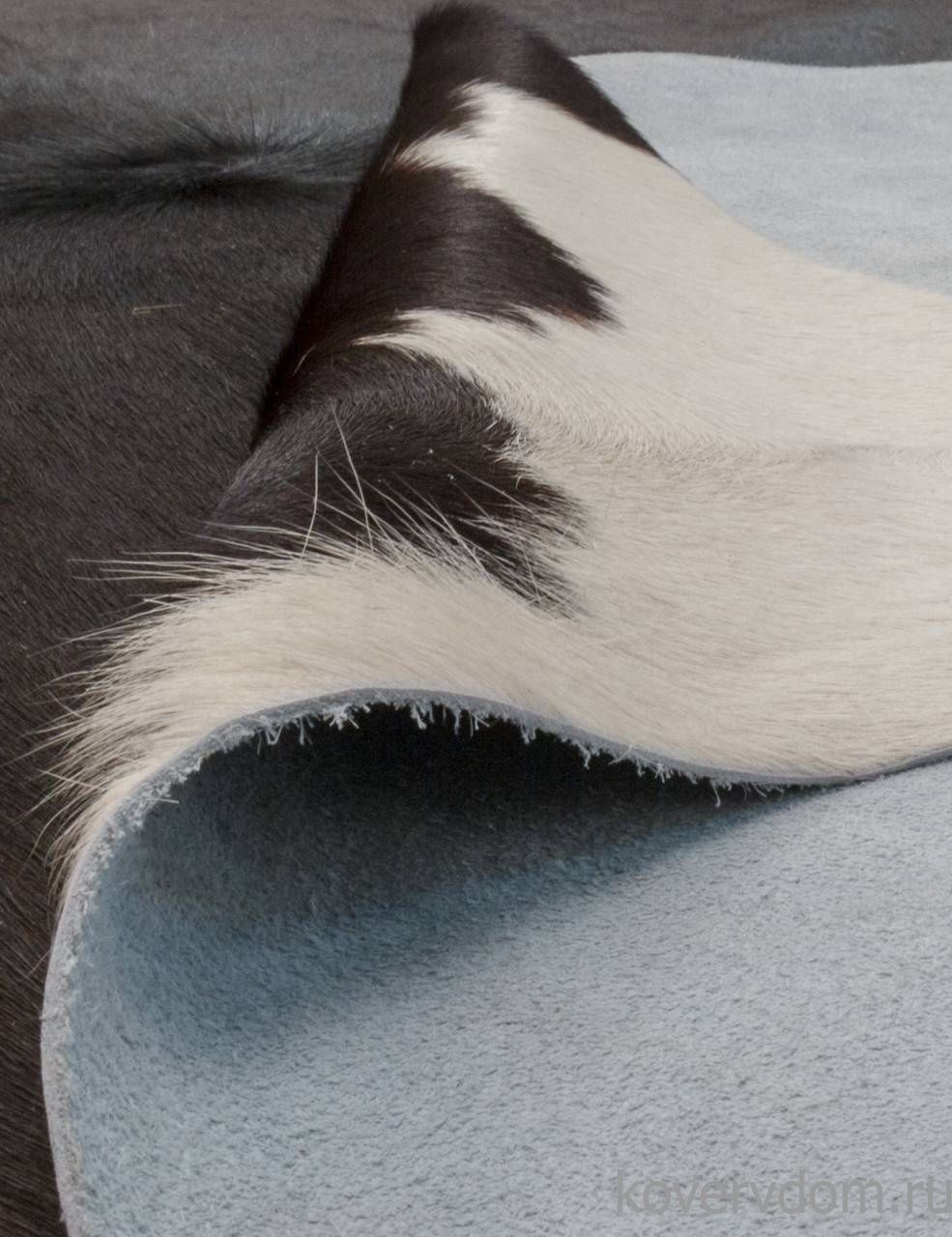 Ковер из натуральной коровьей шкуры KRS070 BLACK