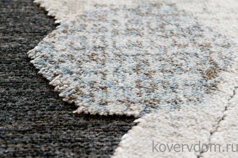 Рельефный ковер из вискозы GENOVA R 38492 6999 50 Рельефный ковер из вискозы GENOVA R 38492 6999 50